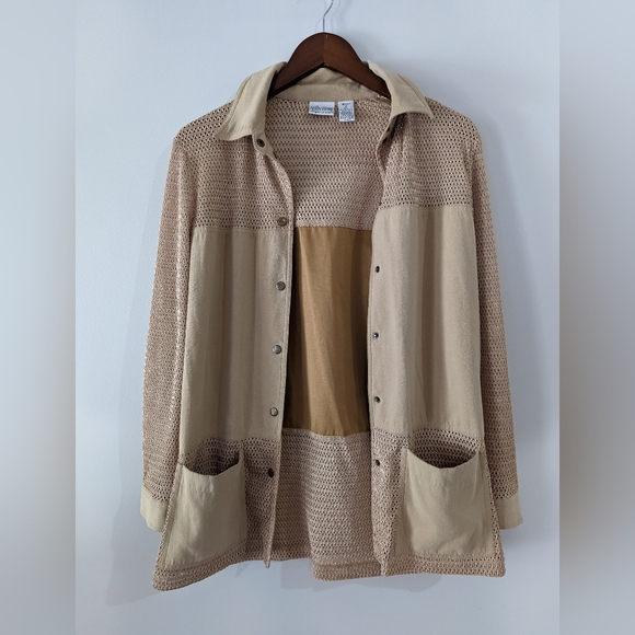 Reflections button down top - Picture 1 of 5